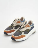 Colored Sneakers in suede