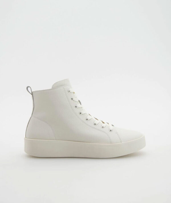 Leather trainers